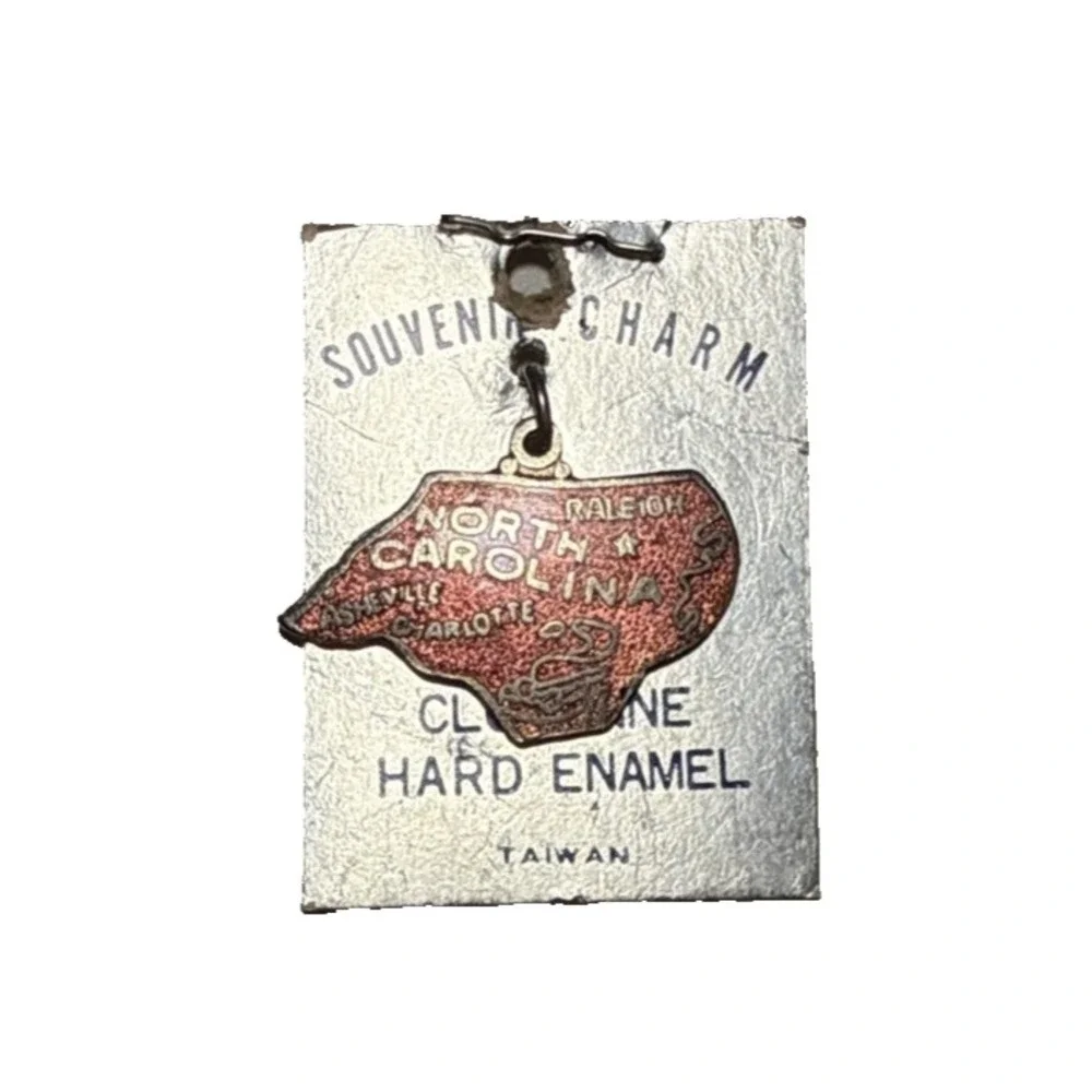 North Carolina Souvenir Charm Red Cloisonne Enamel J22
